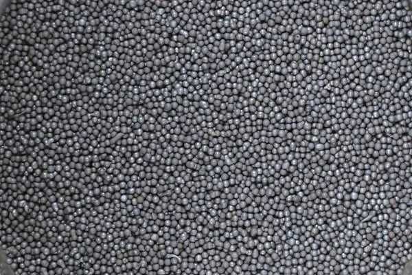 Дробь стальная разные фракции и сферы.