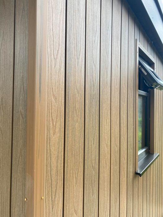 Deska kompozytowa elewacyjna II generacji drewnopodobna