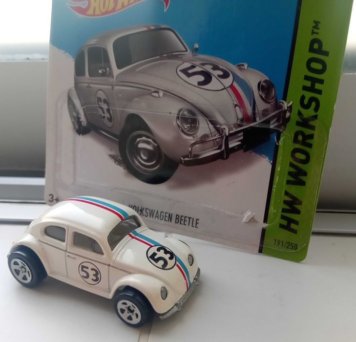 Herbie Love Bug - Hot Wheels