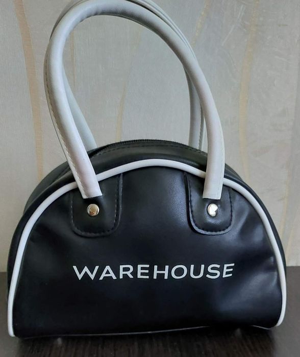 Сумочка от warehouse