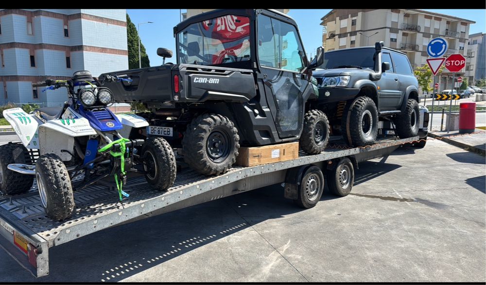 Atrelado porta 2 carros