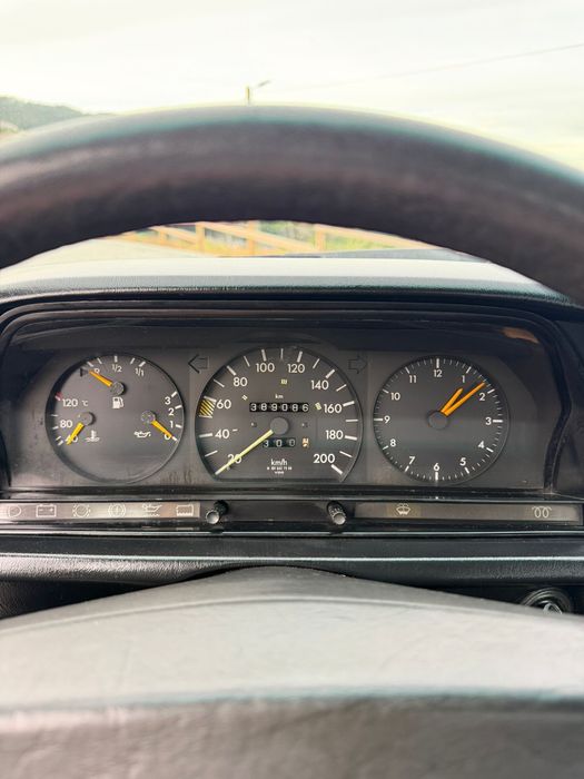 Vendo mercedes 190d