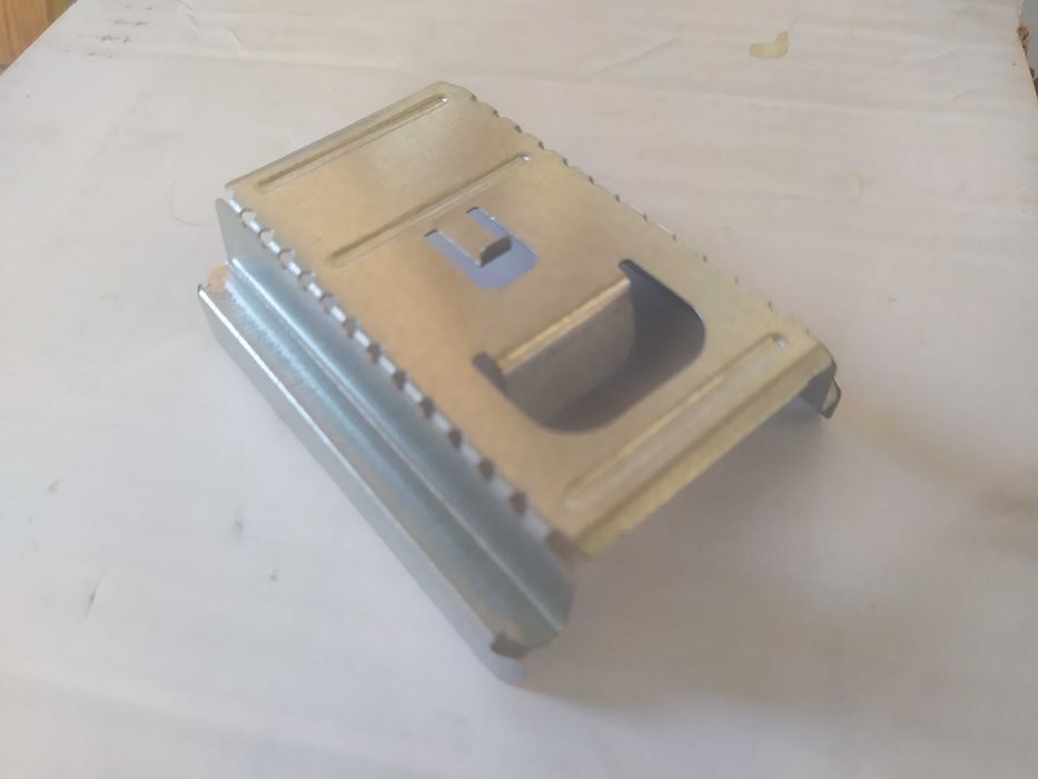 Łącznik wzdłużny Knauf CD60/27            (60 sztuk)