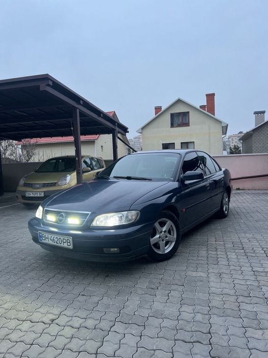 Срочная продажа Опель Омега, 2,2 л газ/бензин.