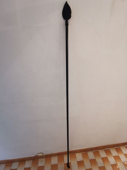 Varões Cortinados Ferro (1,90 mt / 1,65 mt) )