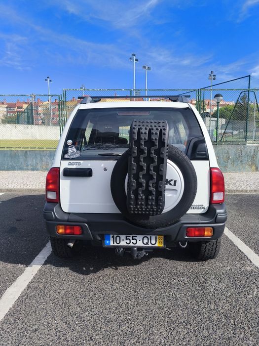 Suzuki Grand Vitara 2.0