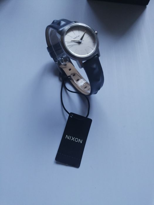 Часы женские Citizen Swatch