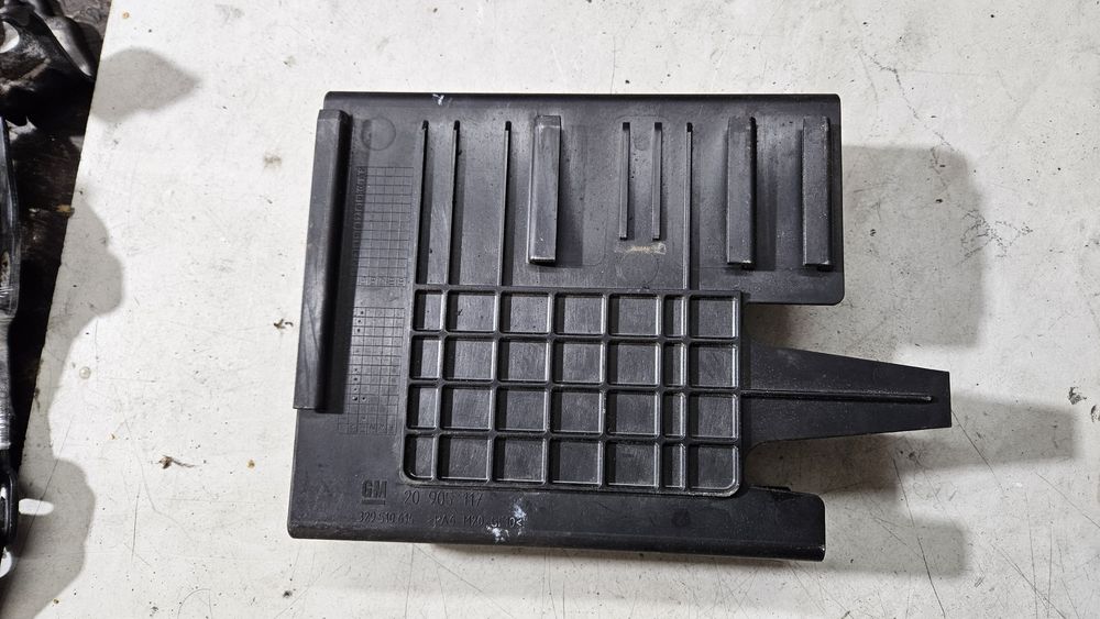 Uchwyt mocowanie komputera ecu sterownika A20NHT 2.0t opel insignia a