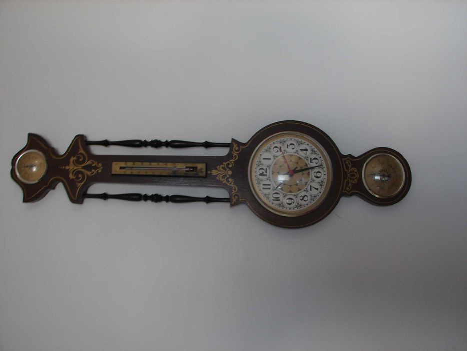 zegar ścienny stary