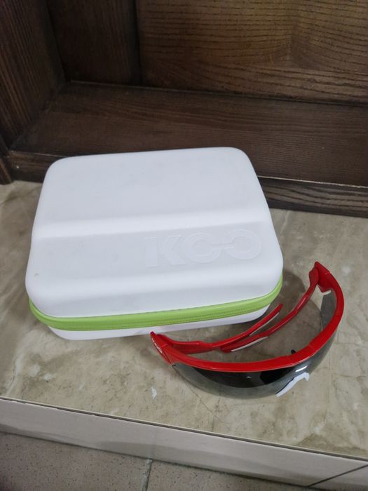 Продам велоочки KOO