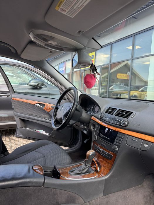 2004 Mercedes Benz