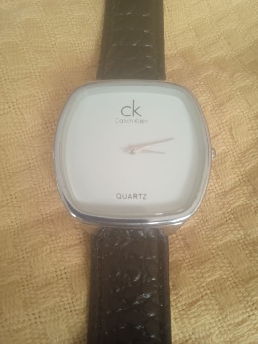 Calvin Klein годинник