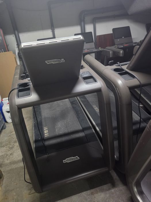 Passadeira Profissional Technogym