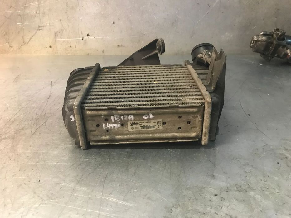 INTERCOOLER SEAT IBIZA 6L / VOLKSWAGEN POLO 9N 6Q0145804A