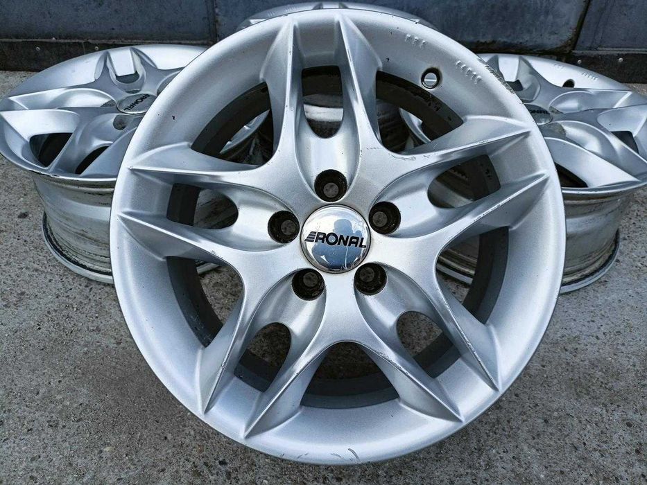Felgi 15cali Audi A1 Scoda Praktik VW Bora Corrado Golf Vento Z194
