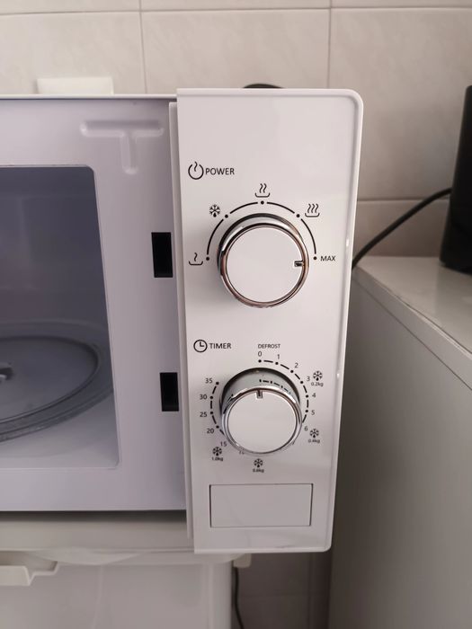 Microondas Flama 1846FL- impecável