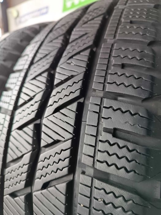 Зимові шини 215/60 R17C Hankook winter i*cept lv 23рік 8.8мм