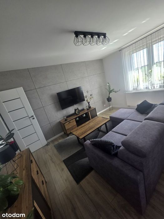 Przestronne mieszkanie z dużym balkonem i piwnicą