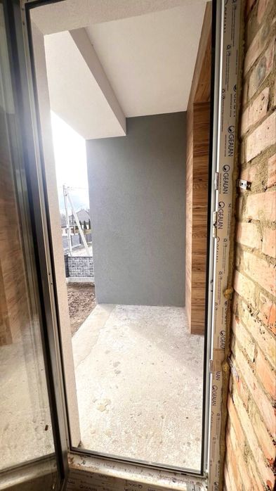 Продається котедж на Щасливому