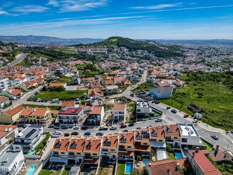 Terreno Urbano Para Construção | Ramada | Odivelas