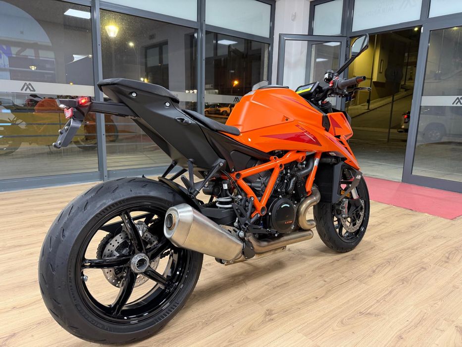 Ktm 1390 Super Duke R nova com tech pack