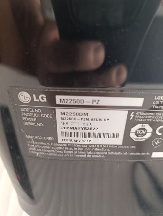 TV/Monitor LED LG 22,5"