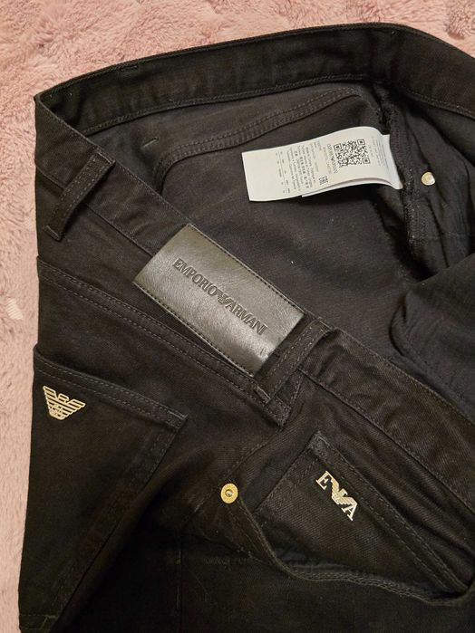 продам оригінальні джинси Armani