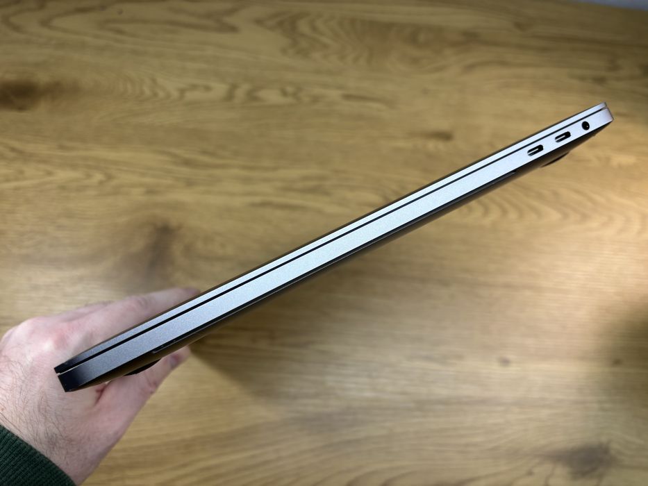 MaxBook Pro 16” 2019 A2141 (i7/16/512)