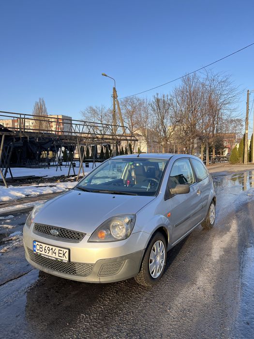 Ford Fiesta MK5 1.4 бензин | 2006 |