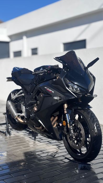 Honda CBR650R - 2021