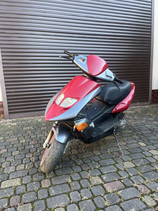 Benelli k2 100 scooter