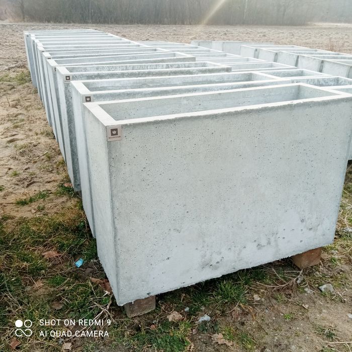 Donice betonowe 90x30x60