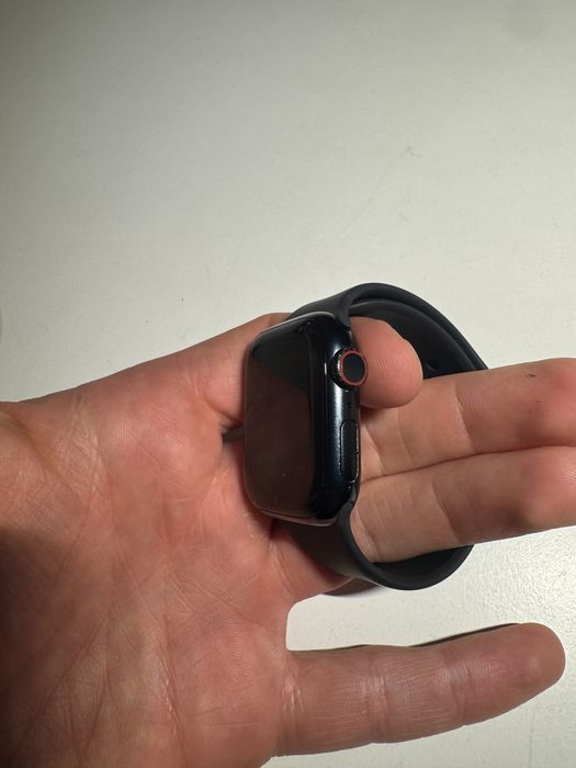 Apple Watch Series 8 41mm GPS + Cellular