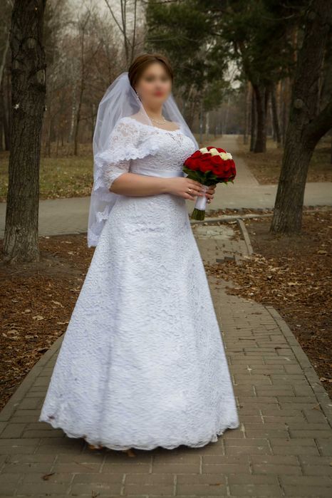 Свадебное платье