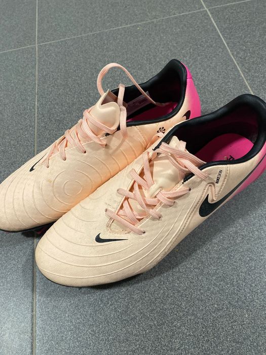 Botas futebol , chuteiras