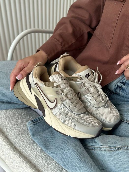 Nike V2k Runtekk (8 моделей)