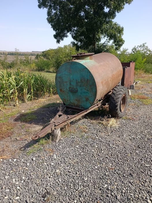 Продам причеп зил