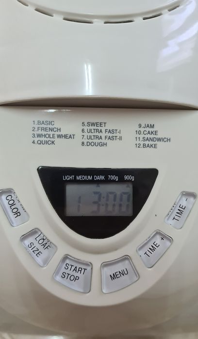 Máquina de fazer pão Selecline XBM 1068 - Completa e em bom estado