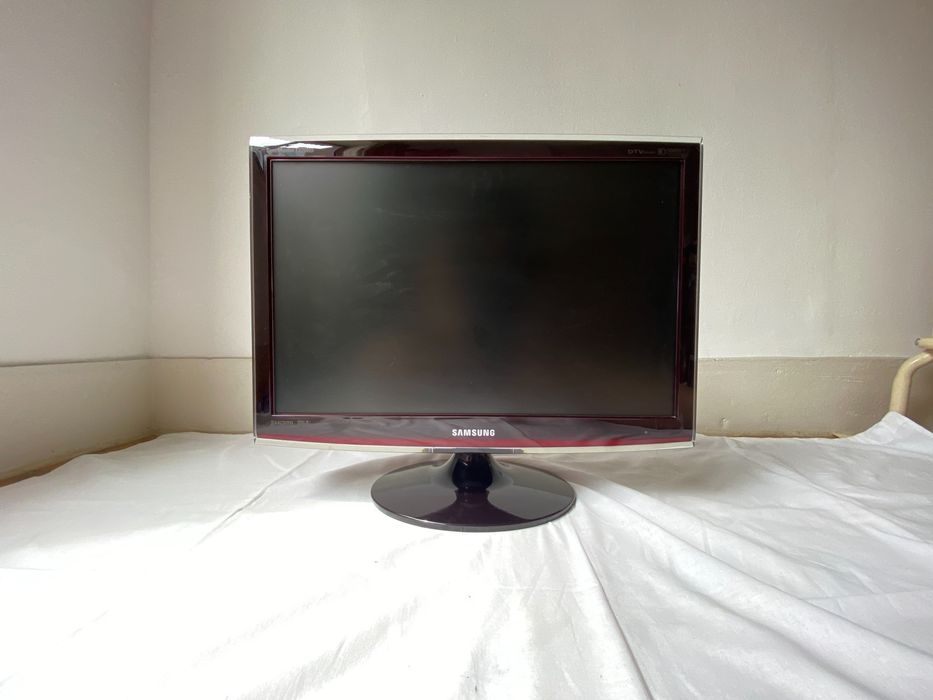 TV Monitor Samsung SyncMaster T220HD