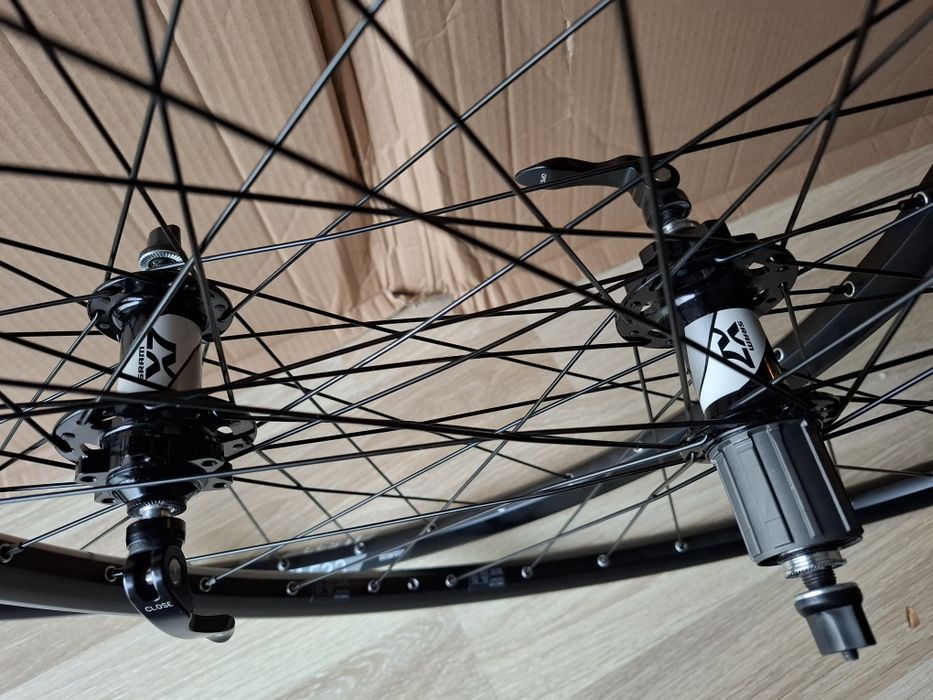 Nowe koła 28 29 dt swiss sram x7 maszynowe łożyska mocne