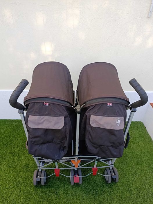 Carrinho gêmeos Maclaren