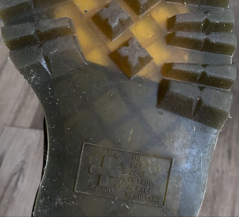 Buty brązowe Dr. Martens 8053 QUAD