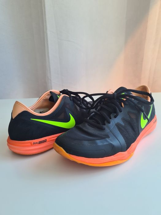 Buty sportowe Nike Wmns Dual Fusion Tr 3 rozmiar 38