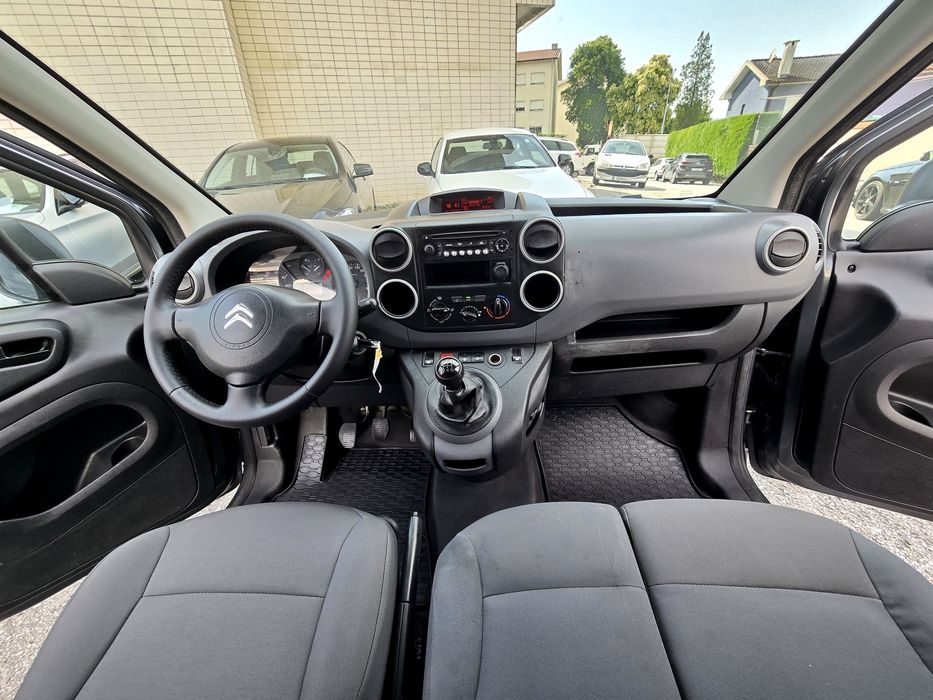 Citroen Berlingo L1 1.6HDi 90Cv “Iva dedutível”