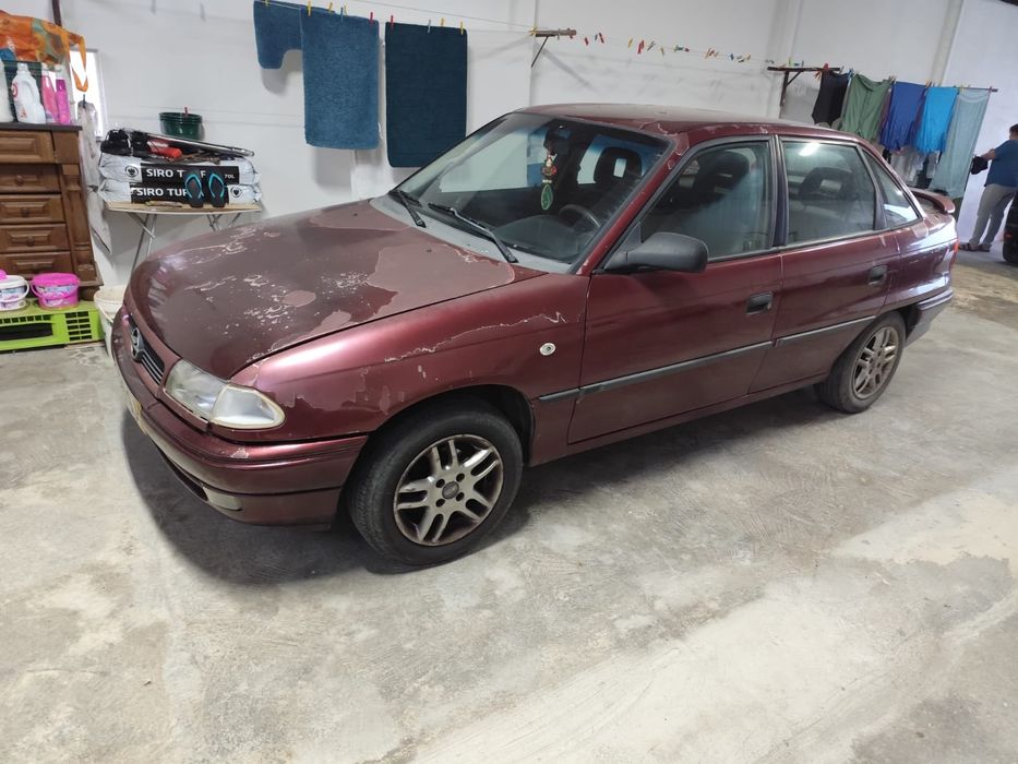 Opel Astra F - traseira longa