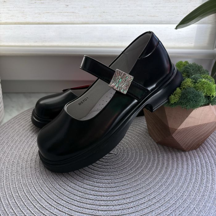 Туфлі дитячі Apawwa для дівчинки,туфельки,31,32,35