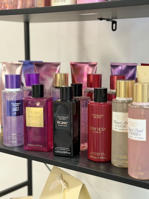 Victoria’s Secret,Pink спреї та лосьйони.Є опт