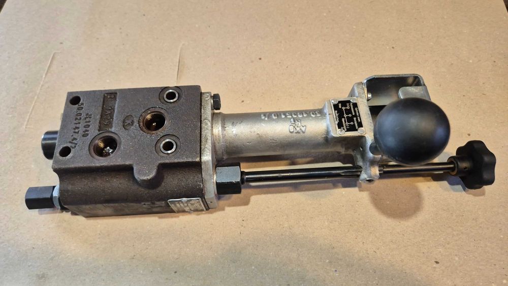 rozdzielacz ursus c-330