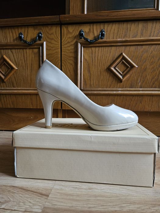 Obcasy damskie Balada