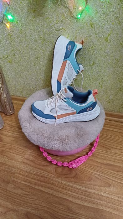 Кроссовки Skechers оригинал размер 40